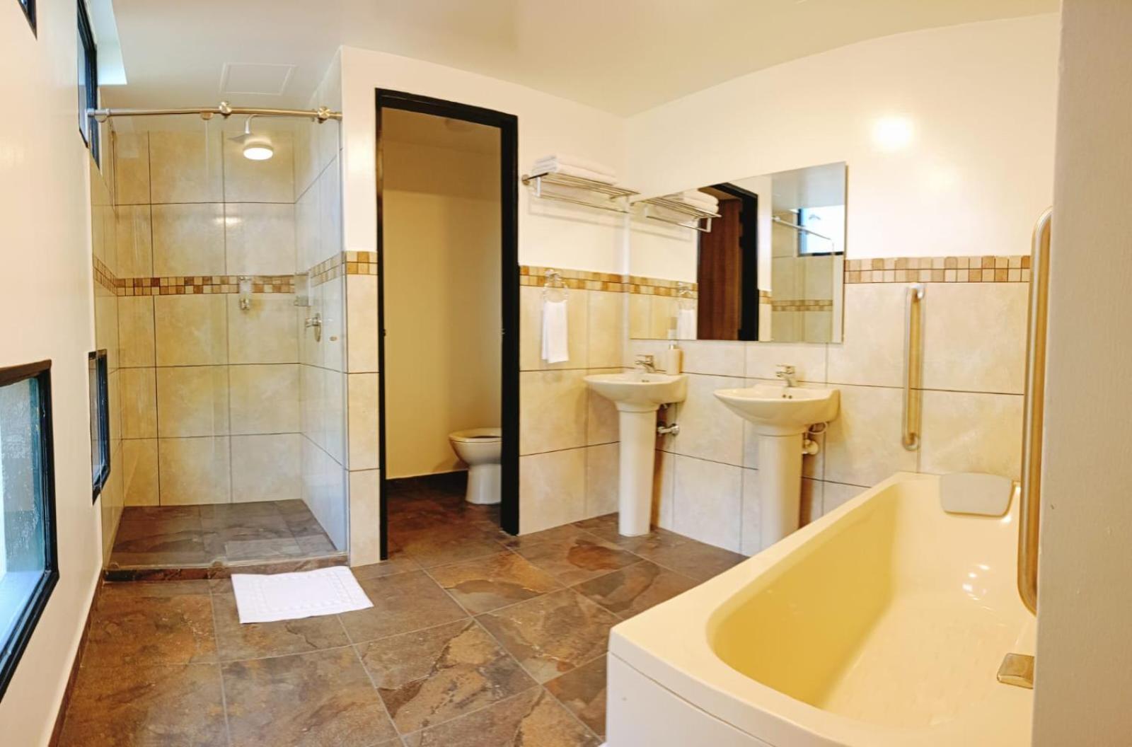 Deluxe Double Room with Bath