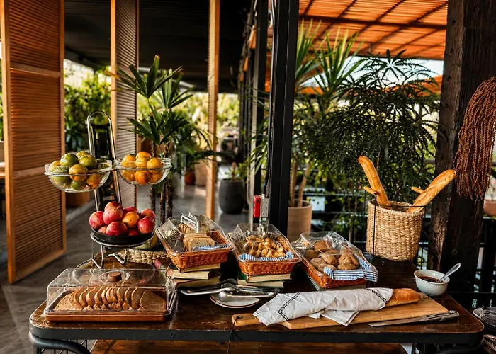 The Art Hotel El Poblado Medellin By Key 33